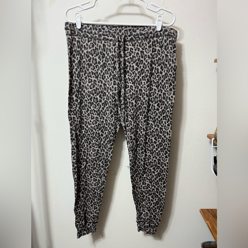 Aerie leopard print PJ pants XL